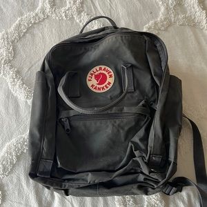 Fjallraven Kanken Backpack Gray